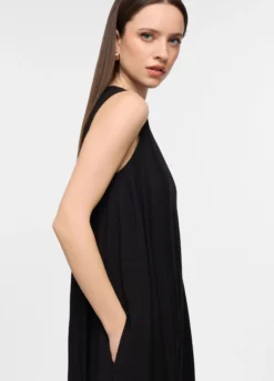 Vestito lungo smanicato fit over donna